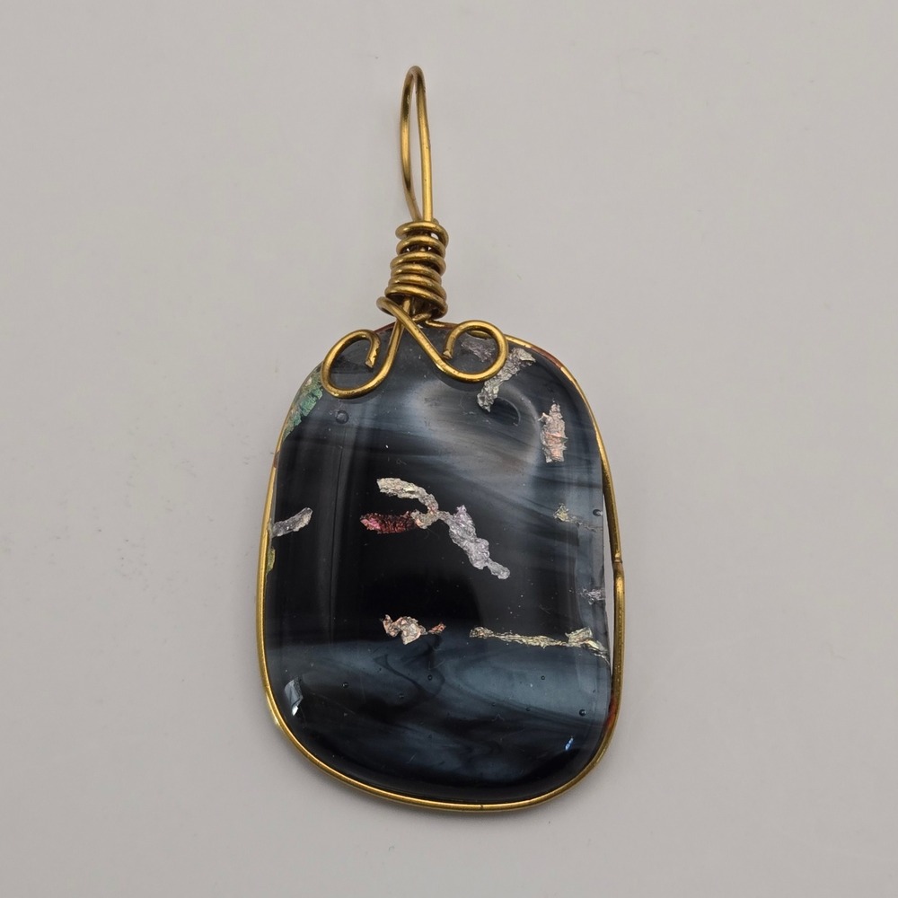 Pendant Artisan Wire Wrapped Black Swirl Glass Foil